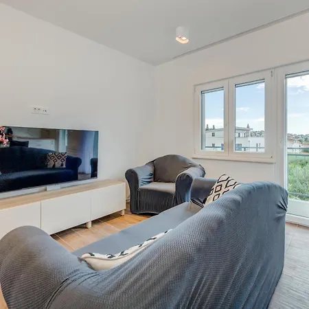 Apartamento In *