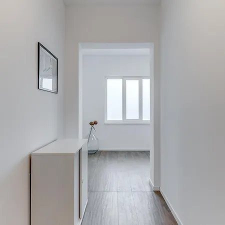 Centrally Located Apartments, Free Parking Appartement *