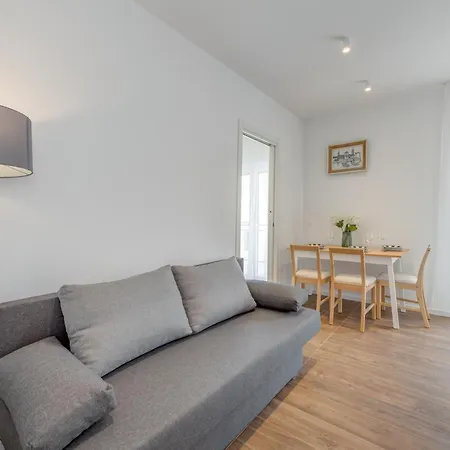 Apartamento In *