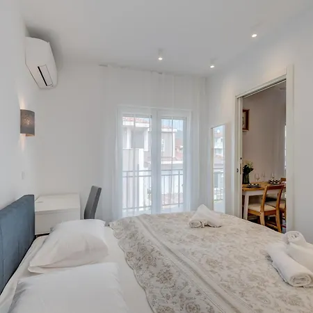 Appartement Centrally Located Apartments, Free Parking