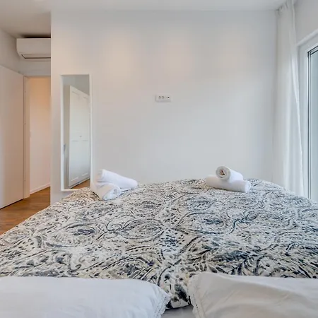 Appartement Centrally Located Apartments, Free Parking