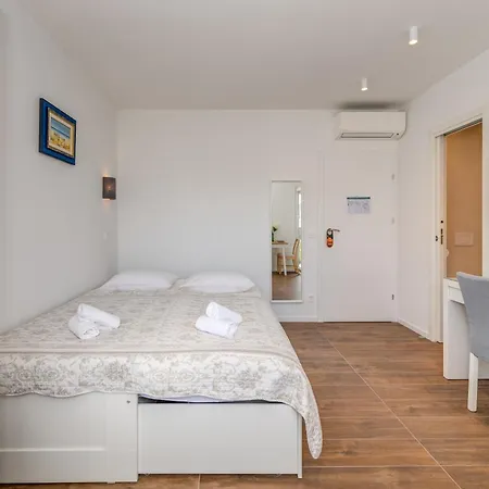 Appartement Centrally Located Apartments, Free Parking