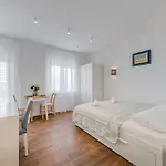 Apartments In Trogir * Trogir